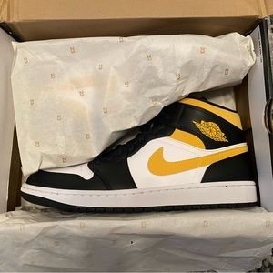 Size 13 - Jordan 1 Mid Black University Gold 2021